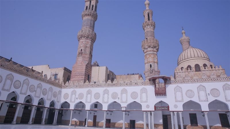 بجميع محافظات مصر، الأزهر يعقد اليوم فاعليات “يوم السرد القرآني” لختم القرآن الكريم