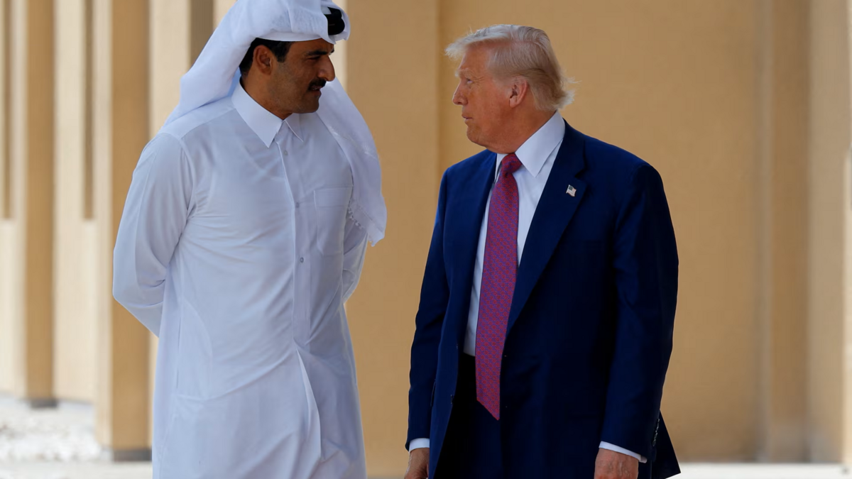أمير قطر والرئيس الأميركي يبحثان خفض التصعيد بين واشنطن وطهران