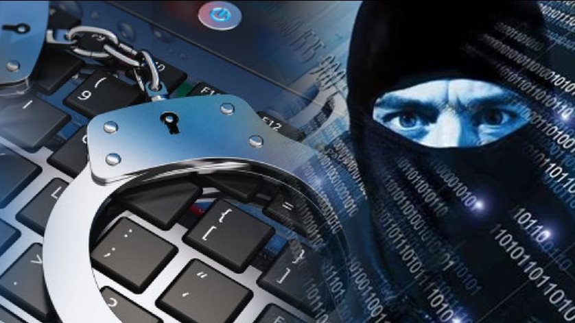 من اختراق البيانات إلى سرقة الأموال.. كيف يواجه القانون جرائم بطاقات الدفع الإلكتروني؟