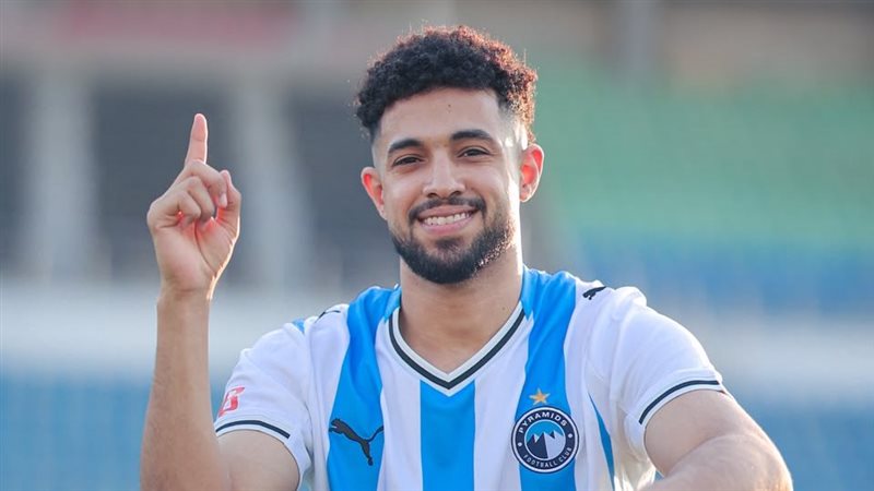 بيراميدز يعلن رسميا تفاصيل التعاقد مع خالد عوض (صور)