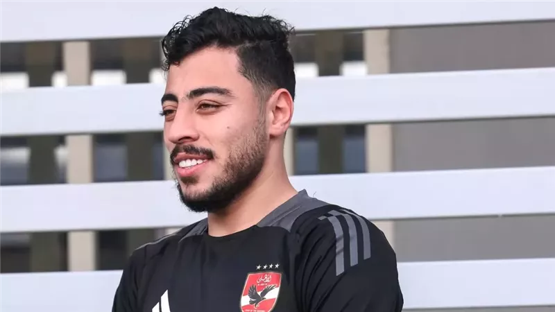 أبدأ فصلا جديدا من الحكاية، أكرم توفيق يغازل جماهير الأهلي بعد العودة