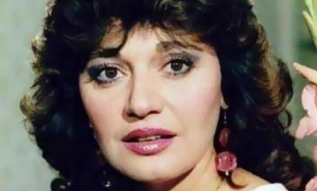 في ذكري ميلادها.. ماجدة خير الله تكشف ذكرياتها مع مديحة كامل l خاص