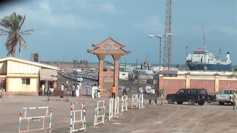 إغلاق ميناء العريش البحري لسوء الأحوال الجوية