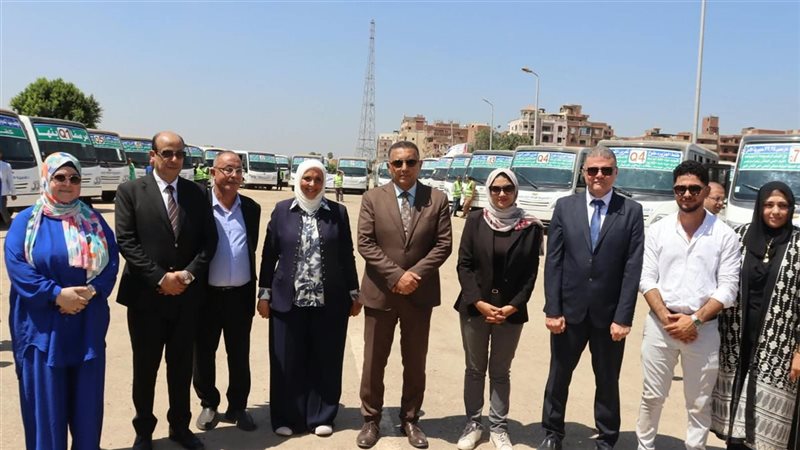 محافظ القليوبية يدشن المرحلة الثانية لمنظومة النقل الجماعي بالقناطر الخيرية