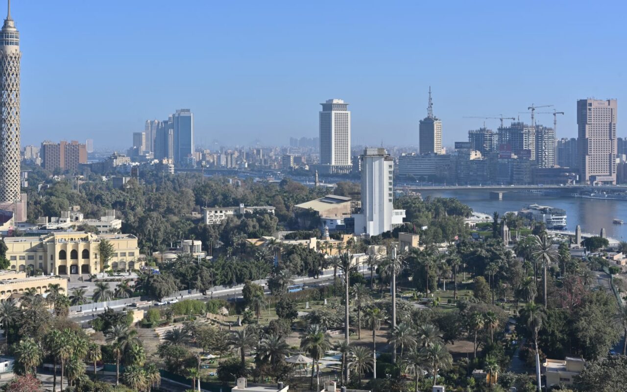 مصر.. عامل يقتل مدير مدرسة بسلاح أبيض والداخلية تكشف تفاصيل