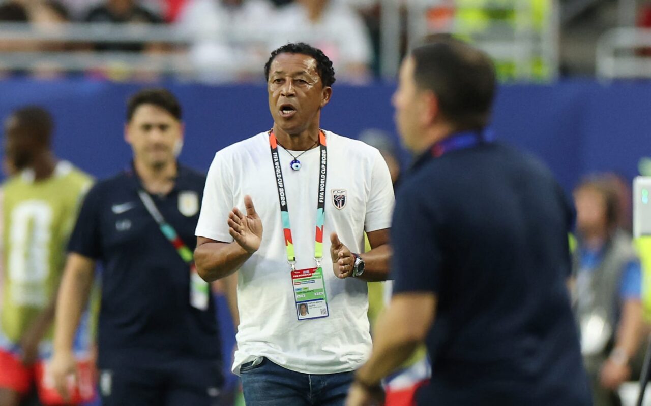 بعد المونديال.. مدرب منتخب الرأس الأخضر يقود نادياً عربياً