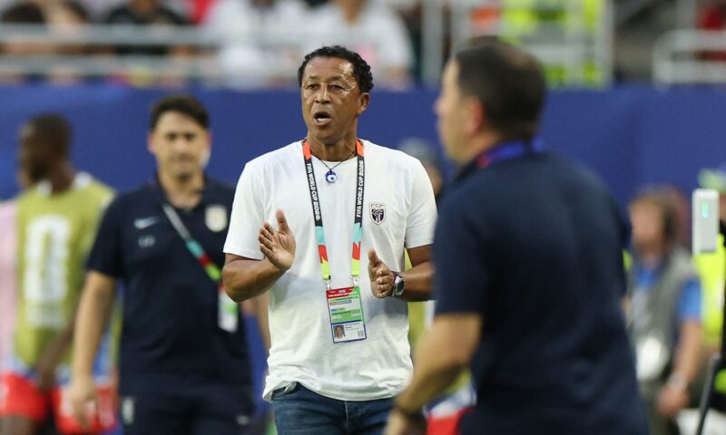 بعد المونديال.. مدرب منتخب الرأس الأخضر يقود نادياً عربياً