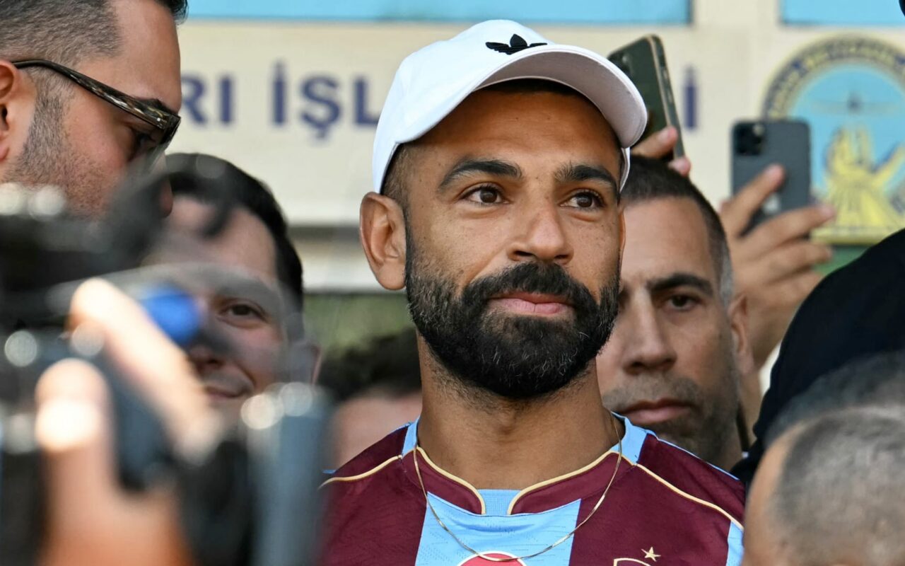 حساب مسلسل “هذا البحر يفيض” على منصة “إكس” يرحب بمحمد صلاح