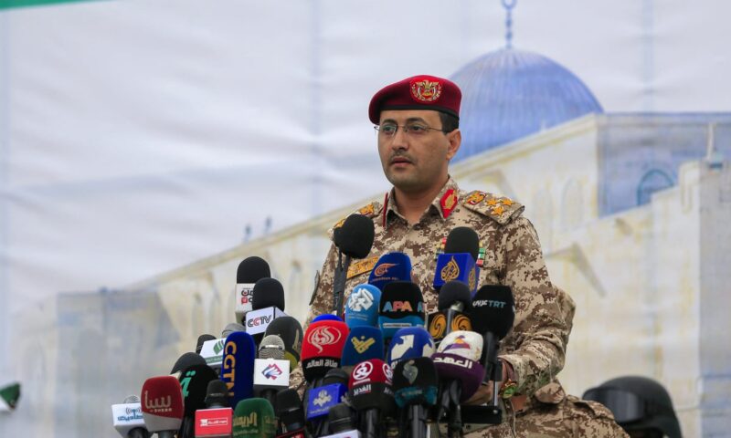 الحوثيون يعلنون تنفيذ عملية عسكرية واسعة ضد “قوات سعودية” في اليمن