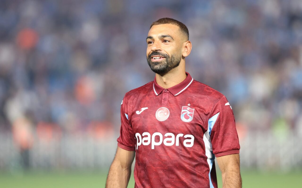كم سيتقاضى محمد صلاح من الأموال مع طرابزون سبور؟