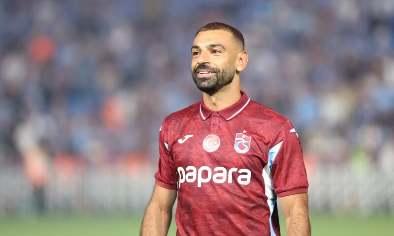 كم سيتقاضى محمد صلاح من الأموال مع طرابزون سبور؟