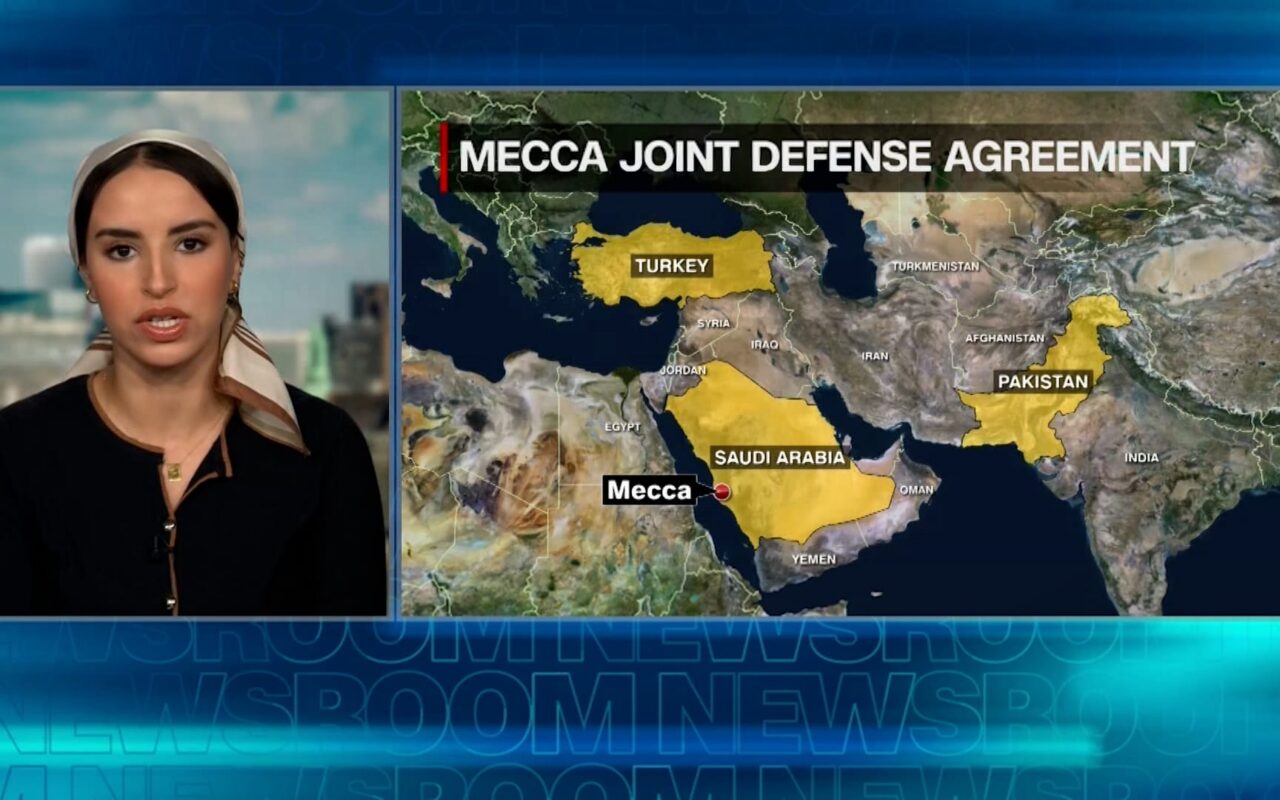 هل اتفاقية مكة دلالة على عجز الجيش الأمريكي عن توفير الأمن؟.. مراسلة CNN توضح