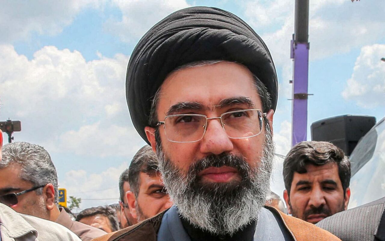 وكالة إيرانية تنشر فيديو للمرشد الأعلى مجتبى خامنئي دون توضيح تاريخه