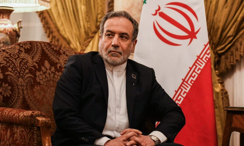 وزير خارجية إيران: لا محادثات مع أمريكا بظل انتهاك مذكرة التفاهم