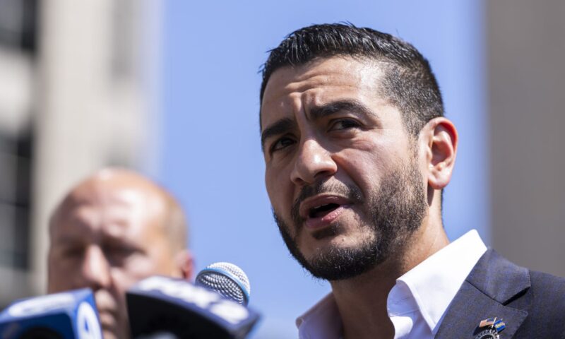 عبد الرحمن السيد يكشف لـCNN عن محادثة “ودية للغاية” مع باراك أوباما.. هل سيدعمه؟