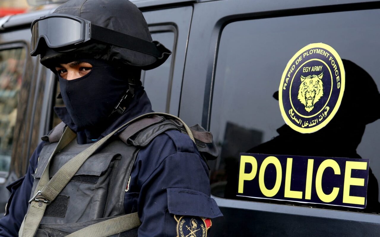 الداخلية المصرية تكشف تفاصيل مقتل أسرة كاملة في التجمع الخامس