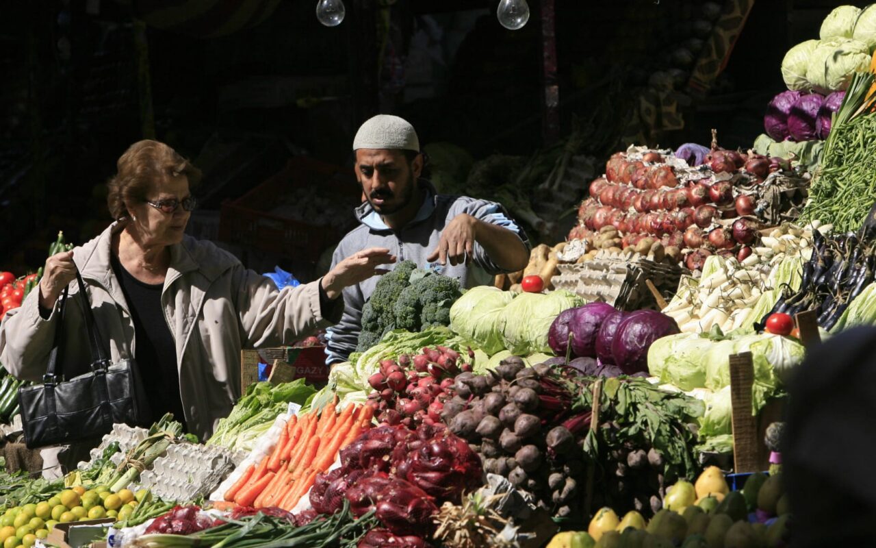مصر.. ارتفاع التضخم السنوي إلى 14.9% وسط ترقب لقرار الفائدة