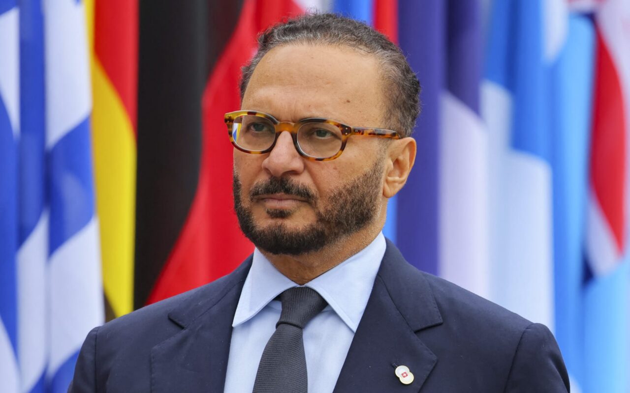 قرقاش عن الصراع في المنطقة: لا يمكن استمرار حالة اللاحرب واللاسلم إلى ما لا نهاية