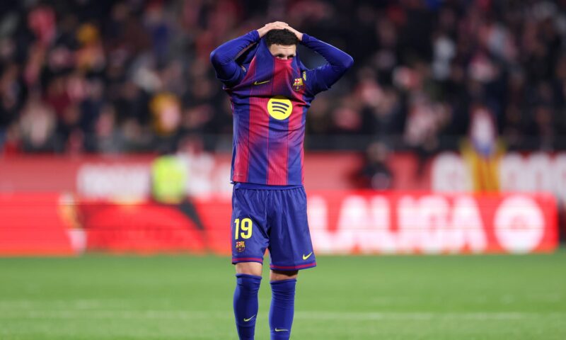 برشلونة يعلن إصابة لاعبه بتمزق في الرباط الصليبي وهذه مدة غيابه المتوقعة