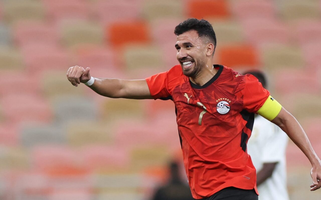 نادٍ في الدوري السعودي يعلن تعاقده مع تريزيجيه