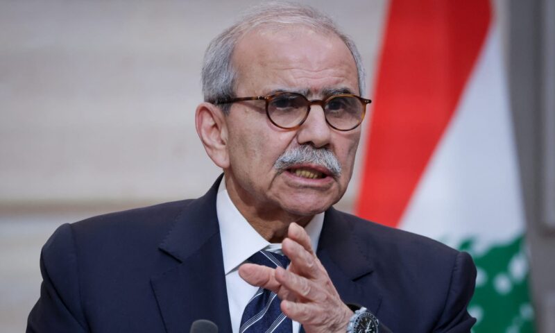 “هناك من دخل إلى حسابي وحذفه”.. رئيس وزراء لبنان يُعيد نشر بيان حول “اعتداءات إسرائيل” في الجنوب