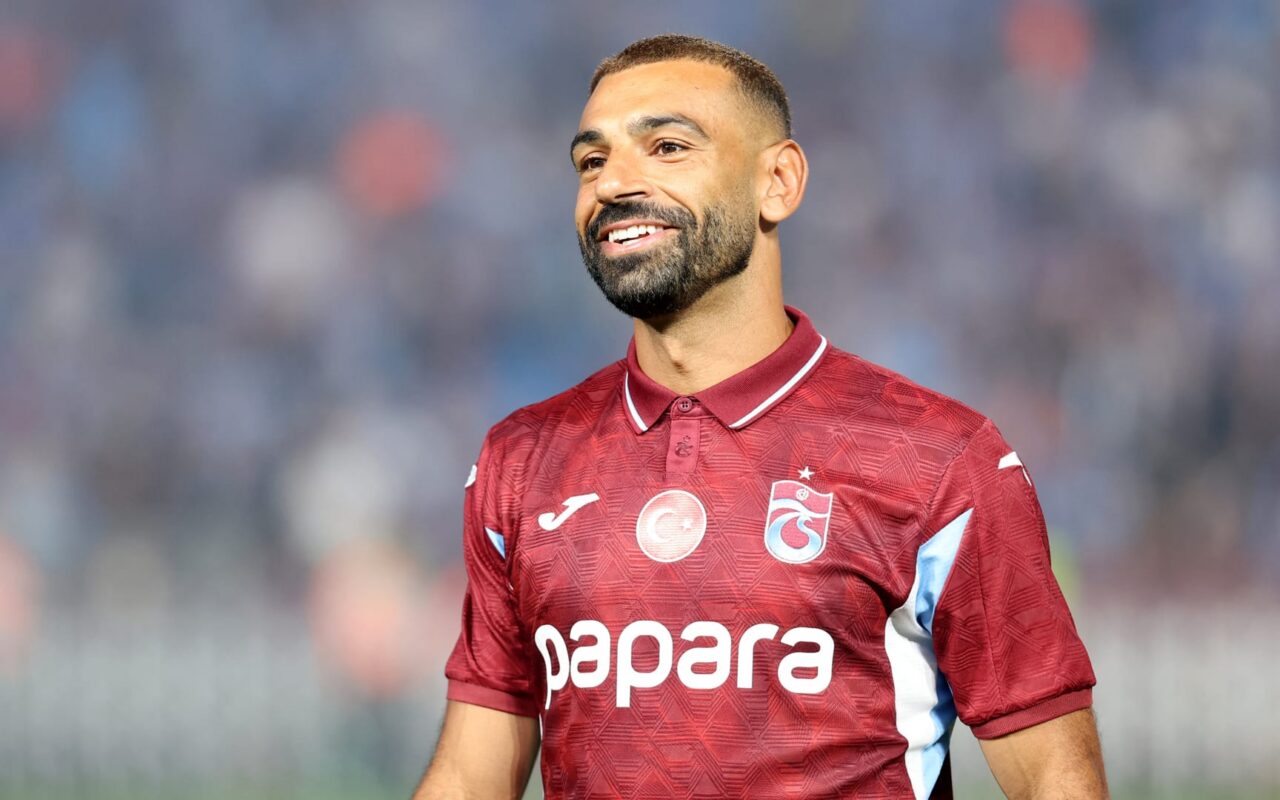 موعد أول مباراة لمحمد صلاح مع طرابزون سبور.. وكيف كان الظهور الأول لـ”الملك” مع الفرق التي لعب لها؟