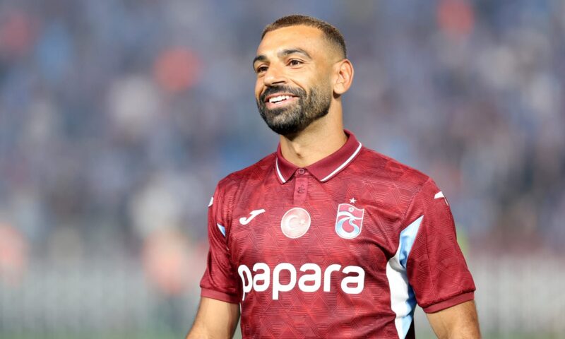 موعد أول مباراة لمحمد صلاح مع طرابزون سبور.. وكيف كان الظهور الأول لـ”الملك” مع الفرق التي لعب لها؟