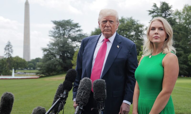 لماذا يتصدر اسم كارولين ليفيت قائمة المواضيع الأكثر تداولاً؟ مراسلة CNN توضح