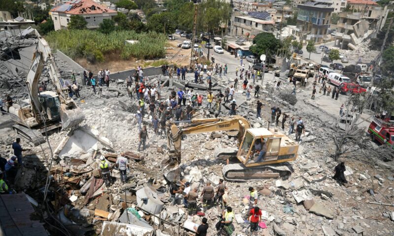لبنان: ارتفاع حصيلة ضحايا غارات إسرائيلية على الجنوب إلى 11 قتيلاً