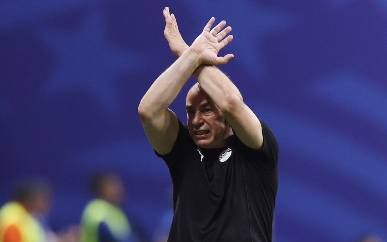 بسبب مباراة الأرجنتين.. إجراءات تأديبية من “فيفا” بحق حسام وإبراهيم حسن وزيكو والاتحاد المصري يعلق
