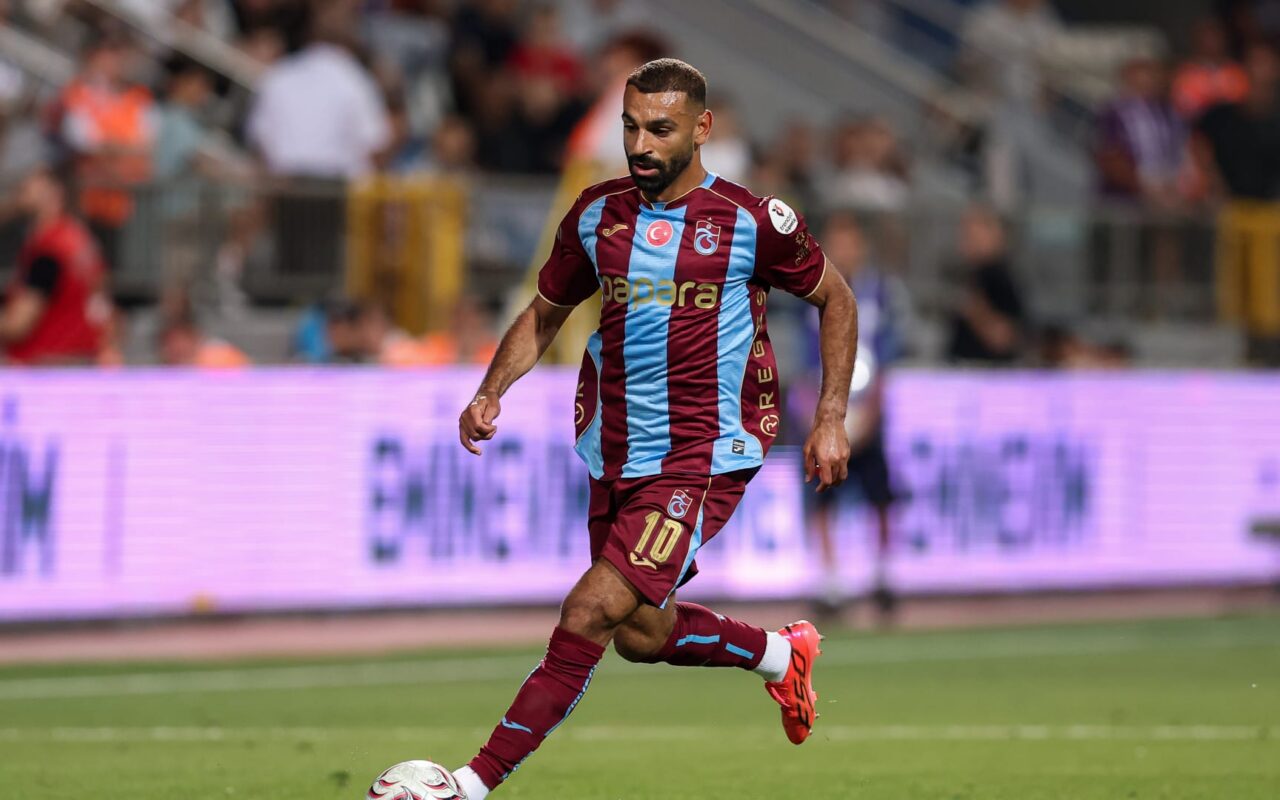 صلاح يتوهج خلال فوز طرابزون سبور في الدوري التركي