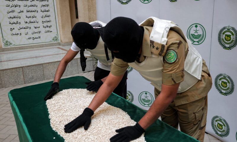 السعودية.. الداخلية تعلن إعدام امرأة “تعزيرًا” وتكشف عن جنسيتها وجريمتها