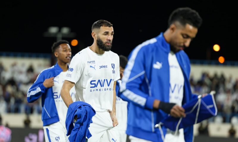 أول تعليق من بنزيما بعد رحيله عن الهلال السعودي