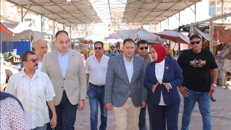 محافظ دمياط يتابع مستوى الخدمات المقدمة للمواطنين في فارسكور