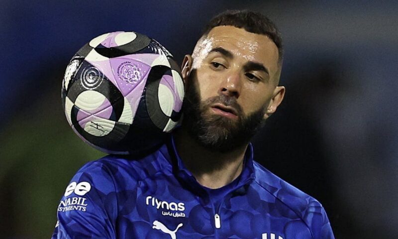 الهلال ينهي تعاقده مع الفرنسي بنزيمة بالتراضي