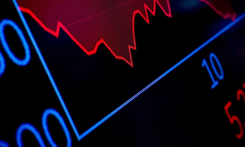 الأسهم العالمية تتباين مع صعود الين وهبوط النفط بعد انحسار مخاوف الحرب