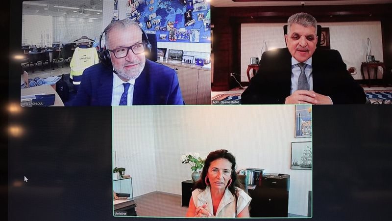رئيس هيئة قناة السويس يجتمع مع نائب الرئيس التنفيذي بمجموعة “CMA CGM”
