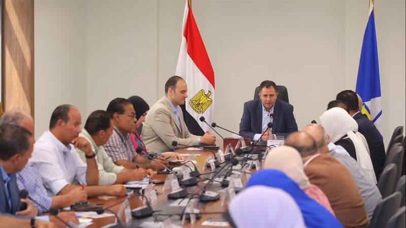 محافظ دمياط يدشن ورشة عمل حول السلامة أثناء الحفر بالقرب من خطوط الغاز