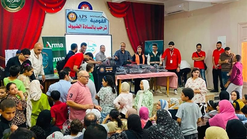 حياة كريمة بالشرقية توزع 300 شنطة مدرسية ومستلزمات دراسية على الطلاب