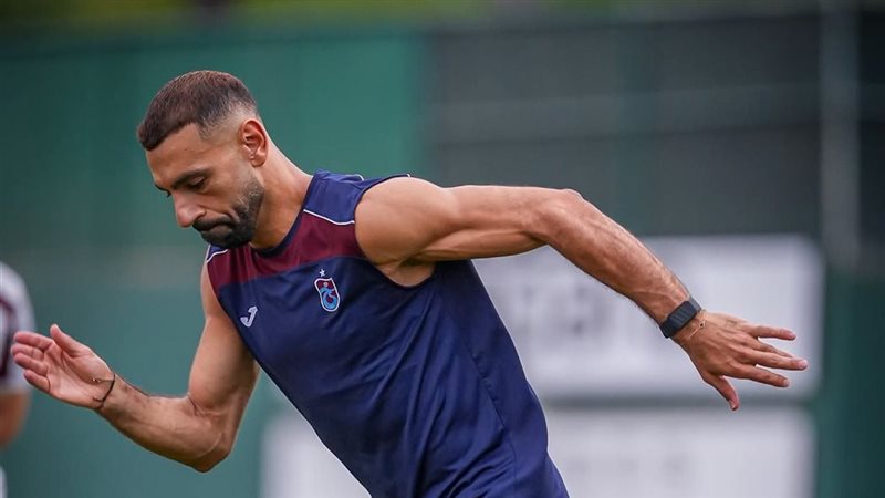 محمد صلاح يخوض تدريباته مع طرابزون قبل مواجهة فيرينتسفاروشي بالدوري الأوروبي