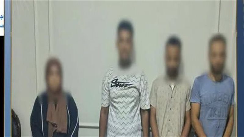 فيديو مفبرك وسلاح أبيض، سيدة تفتعل أزمة تجارة في المخدرات للانتقام من جارتها بالمنيا