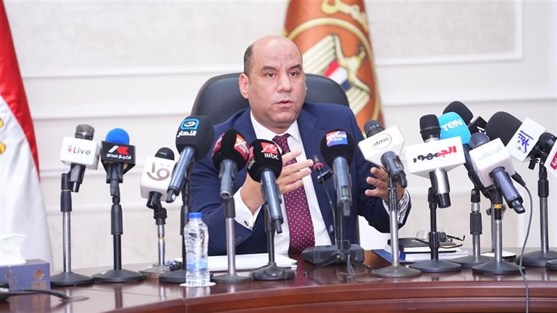 حسن رداد يكشف سر إصدار القواعد الجديدة لتنظيم العمل بالقطاع الخاص