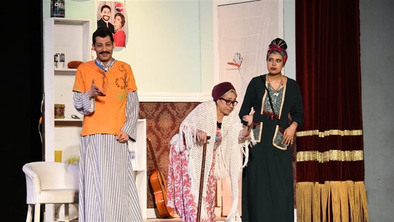 “يوم عاصم جدًا” يواصل عروض الموسم الصيفي على مسرح بيرم التونسي بالإسكندرية