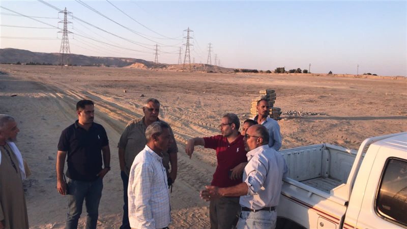 محافظ أسيوط يوجه بسرعة إنشاء جبانات المسلمين بالظهير الصحراوي في أبنوب