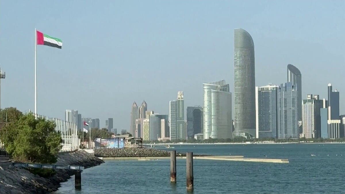 عقب تكرار اعتداءات إيران .. أبو ظبي: وقف المعاملات المالية مع طهران