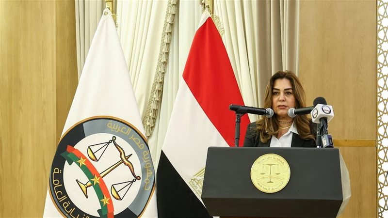 منال عوض: رفع 90 حالة إشغال وتعدٍ وغلق وتشميع 18 محلًا ومنشأة مخالفة بالجيزة