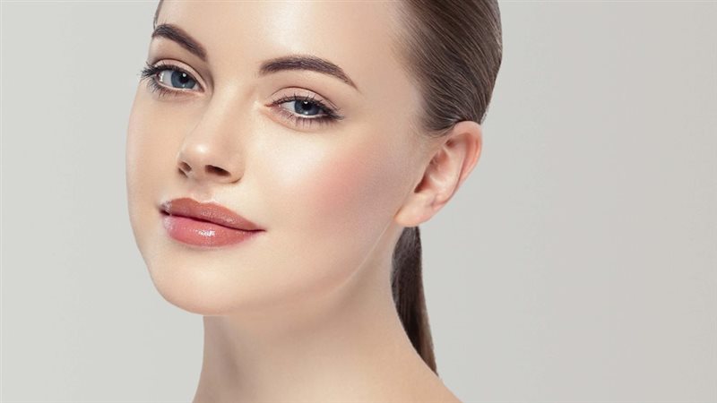 جل الأرز الطبيعي لبشرة أكثر نضارة وإشراقة