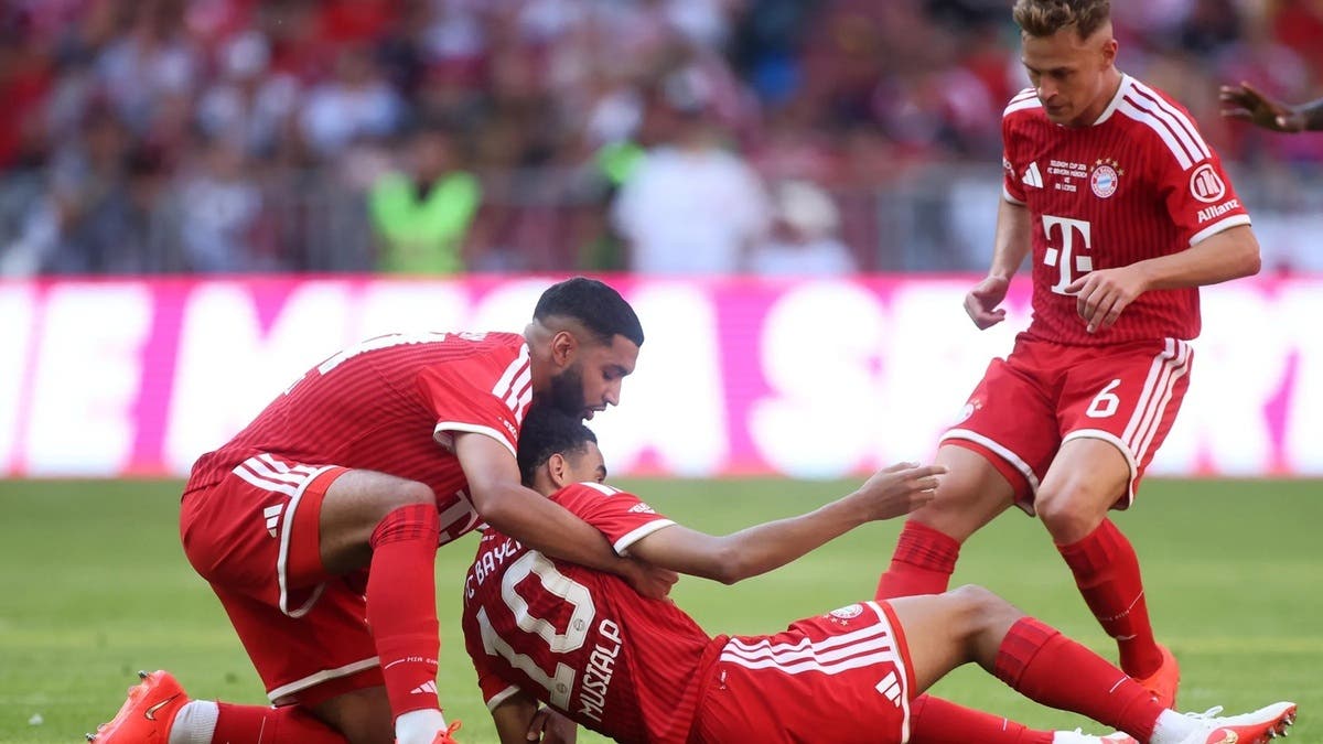 بايرن ميونخ يكشف عن معلومات جديدة بشأن حالة موسيالا