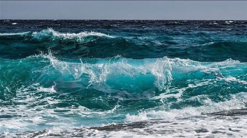 الأرصاد تحذر من اضطراب الملاحة البحرية بهذه الشواطئ غدا