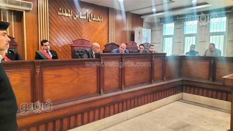 رخصة بناء تقود 5 متهمين إلى الجنايات، تفاصيل الحكم على رئيس وحدة محلية و3 موظفين
